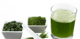 Chlorella in Green Algae Makes it a Detoxing Superfood